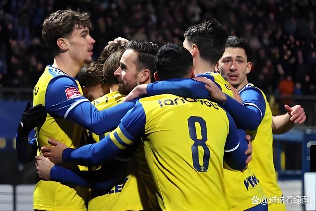 包含多特蒙德遭遇连败,危机四伏难有起色的词条 包含多特蒙德遭遇连败,危机四伏难有起色的词条