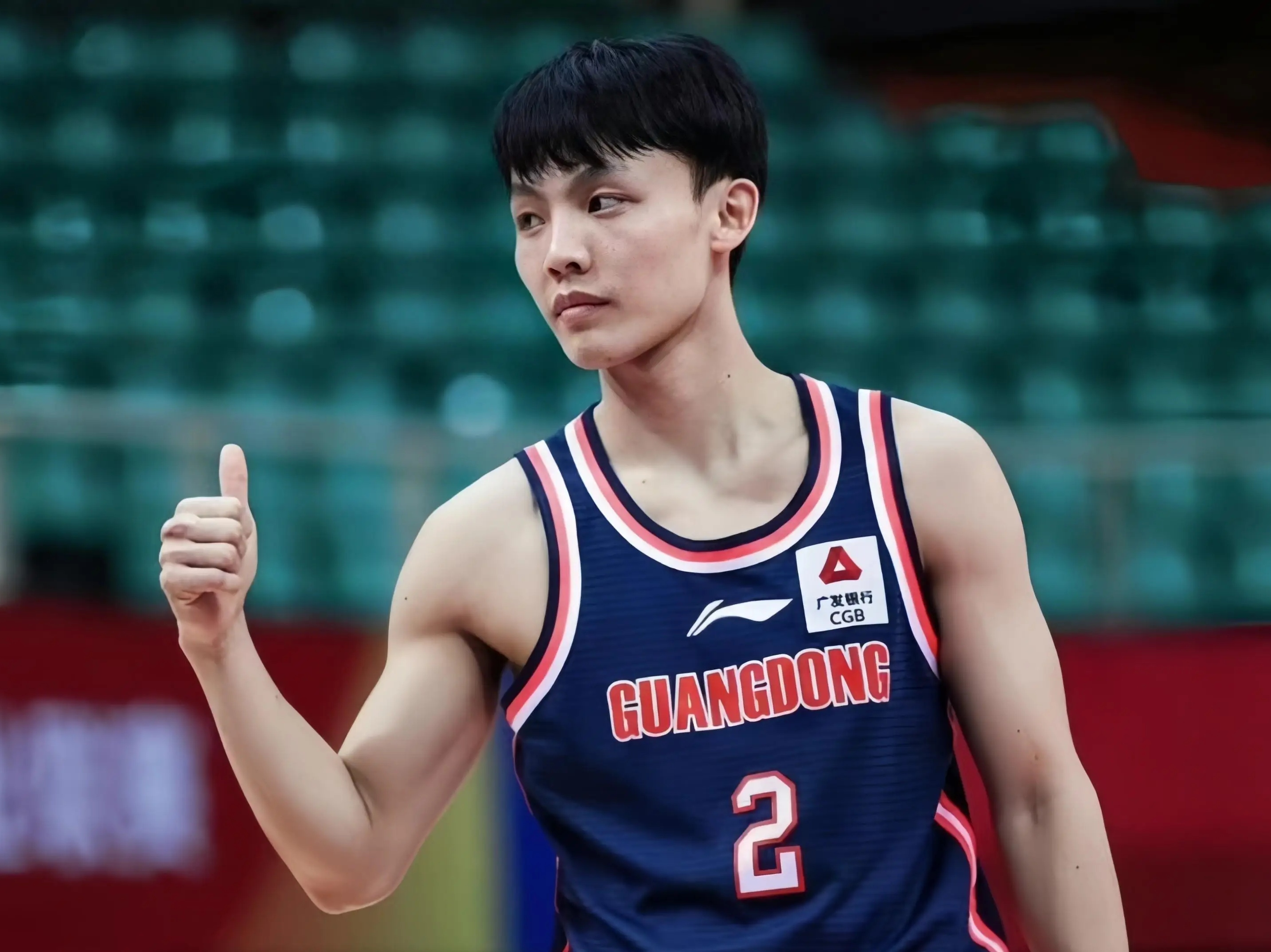 焦点大战:CBA上演巅峰碰撞 焦点大战:CBA上演巅峰碰撞