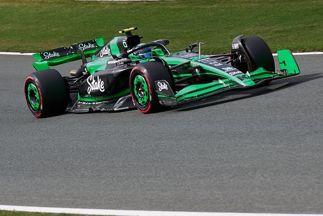 索伯车队逆转哈斯车队,勒克莱尔点燃赛场 索伯车队逆转哈斯车队,勒克莱尔点燃赛场