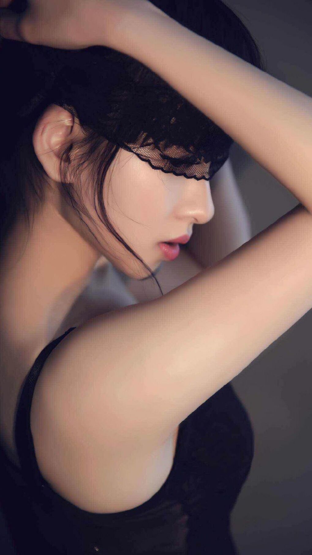 鏖战!加时赛黑色波纹,撕裂麦迪逊花园—独行侠的钢铁意志与尼克斯的悲壮绝唱