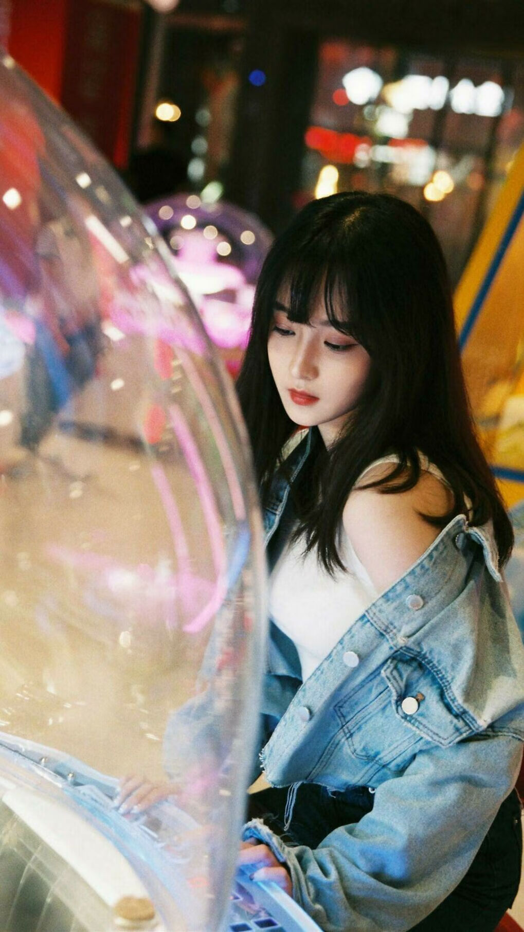 雷火电竞入驻-攻守平衡，从拉文的得分狂潮到广厦的铁血防守